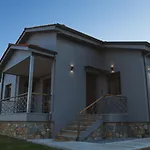 Lake Guest House Dom wakacyjny Vrita